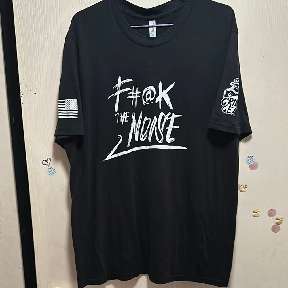 Vintage Volunteer Knitwear Graphic T-Shirt, Size XL, Black, Streetwear - Picture 15 of 16